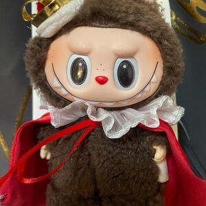 Let’s checkmate king pendent